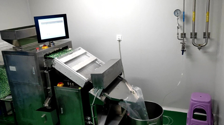 膠囊劑填充后發(fā)現(xiàn)裝量差異超標應該怎么解決？